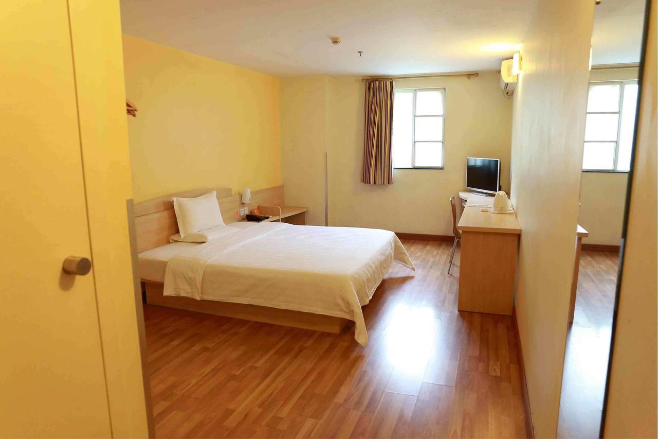 7Days Inn Dongguan Houjie Conference&Exhibition Center Zimmer foto