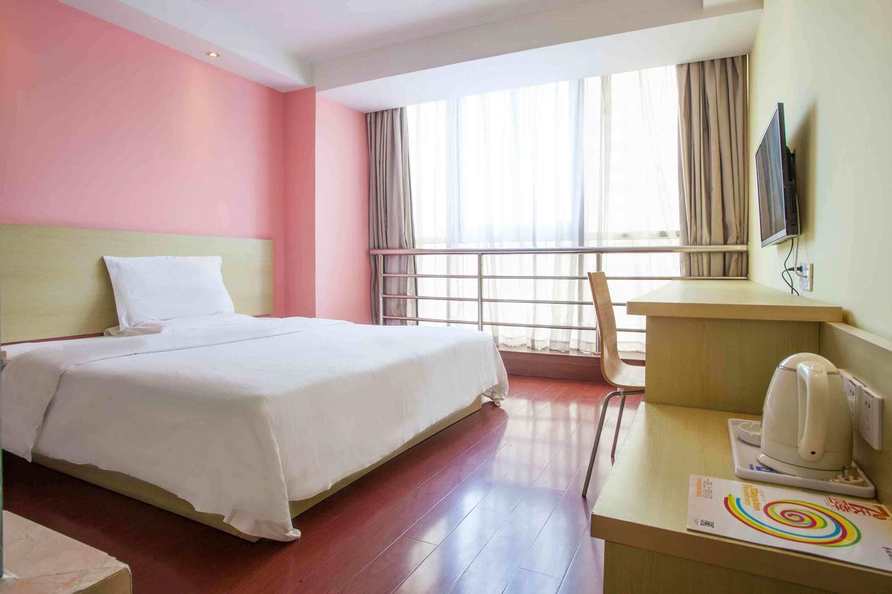 7Days Inn Dongguan Houjie Conference&Exhibition Center Zimmer foto