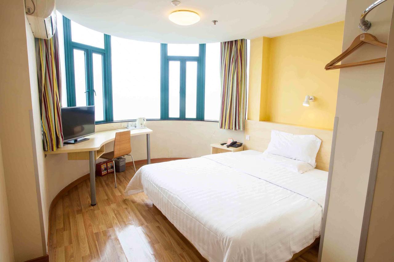 7Days Inn Dongguan Houjie Conference&Exhibition Center Zimmer foto
